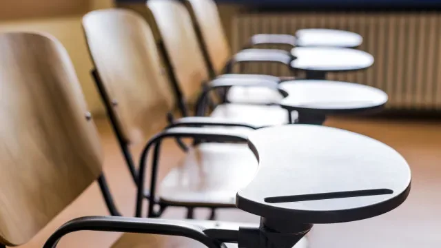 Número de colocados em cursos para ser professor volta a aumentar