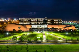Restrição do STJ a honorários em contexto de modulação protege confiança