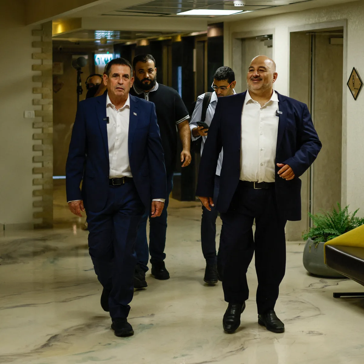 Mansour Abbas Recruits Yoav Segalovitz to Join Raam Party in Israeli Election