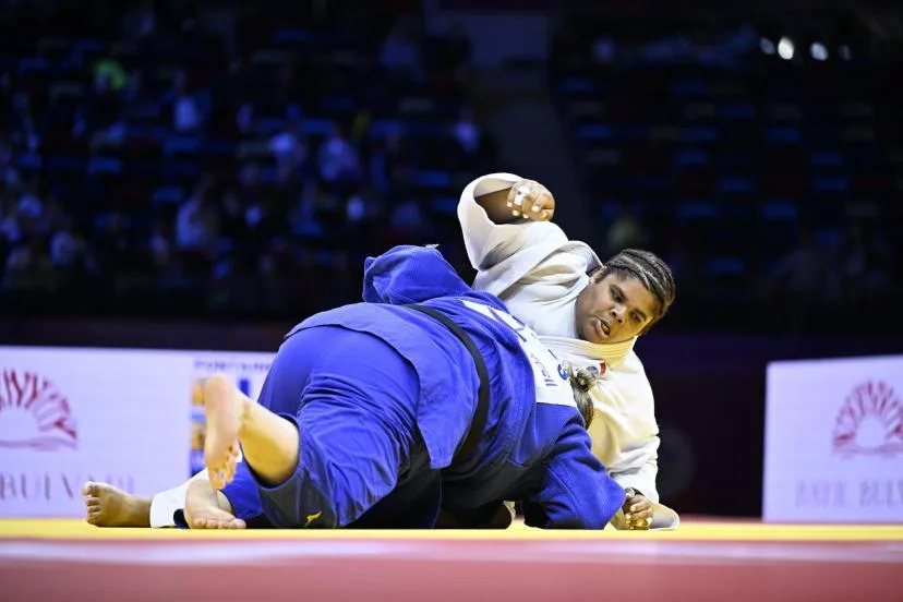 Léa Fontaine, après son élimination en huitièmes de finale des Championnats du monde en + 78 kg : « Je prends une claque »