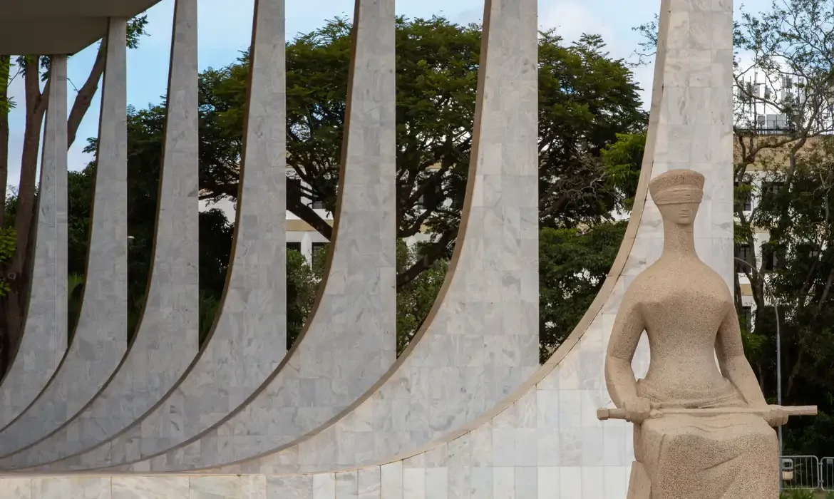 STF entra na reta final de julgamento que amplia responsabilidade das big techs