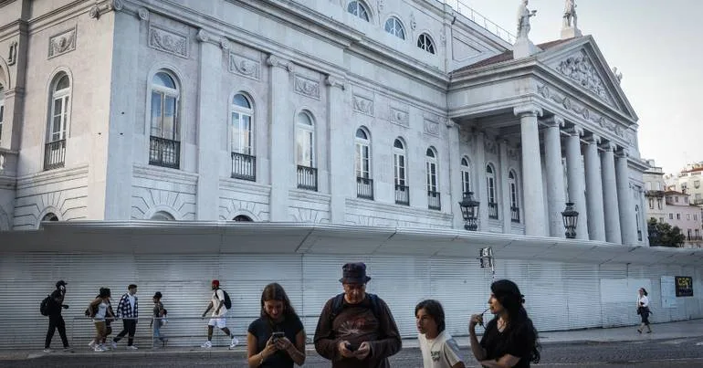 Teatro D.Maria II acusado de falta de condições laborais