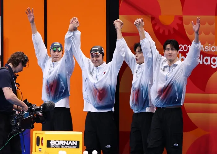 "2연패 놓쳤다!" 황금세대 남자계영 800m 아쉬운 동메달...中, 日 이어 3위[아이치-나고야아시안게임]