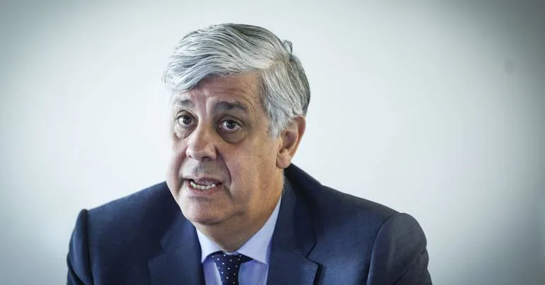 Centeno critica Marcelo por ter dado posse a Governo