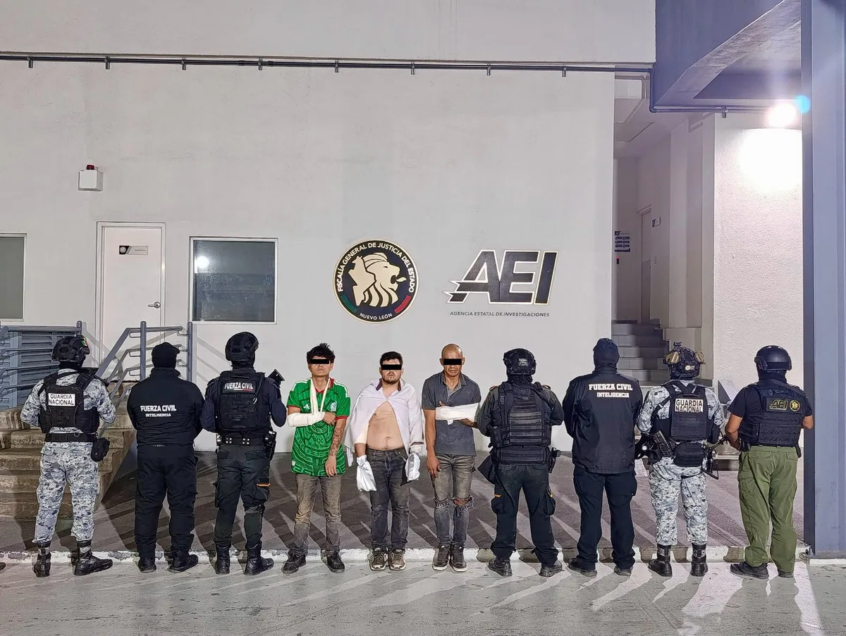 Banda dedicada al robo de vehículos es desarticulada en Nuevo León