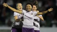 Corinthians bate o Bahia de novo e avança à final do Brasileirão feminino
