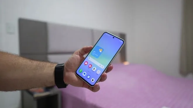 Galaxy A36 e A56 com One UI 9: Samsung libera atualização com Android 17 estável