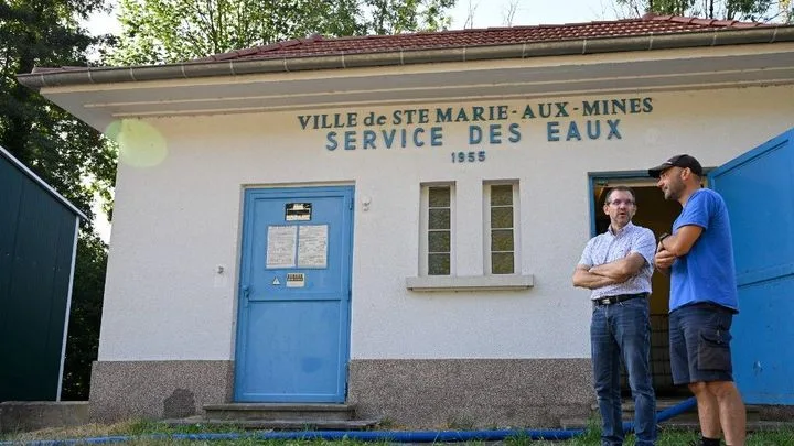 Les communes face à la sécheresse : les restrictions budgétaires risquent-elles d'amplifier la pénurie d'eau potable ?