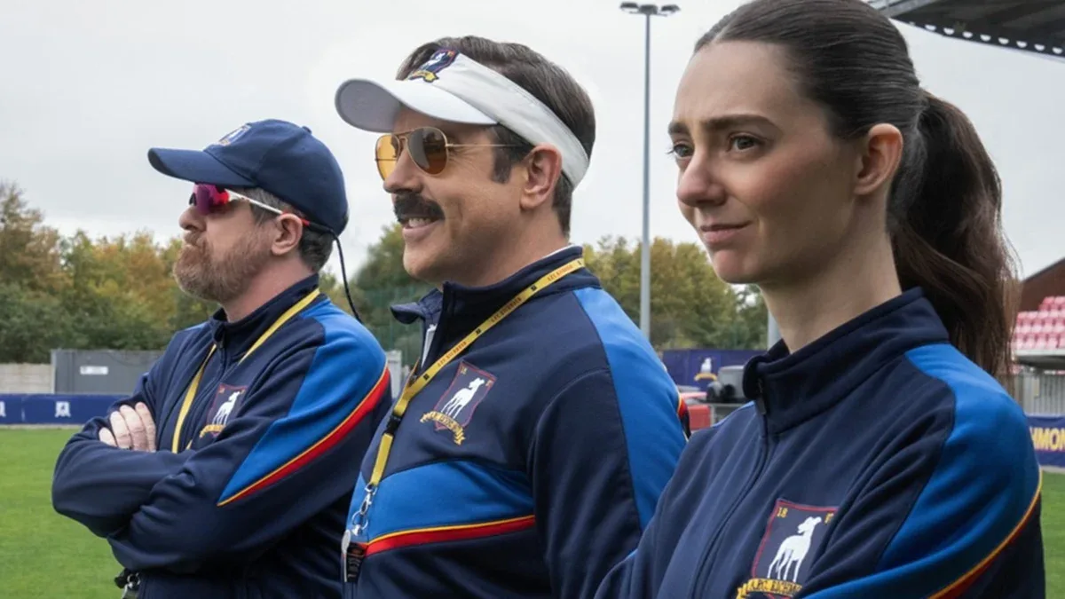 Temporada 4 de Ted Lasso quebra recorde de maior estreia da história da Apple TV