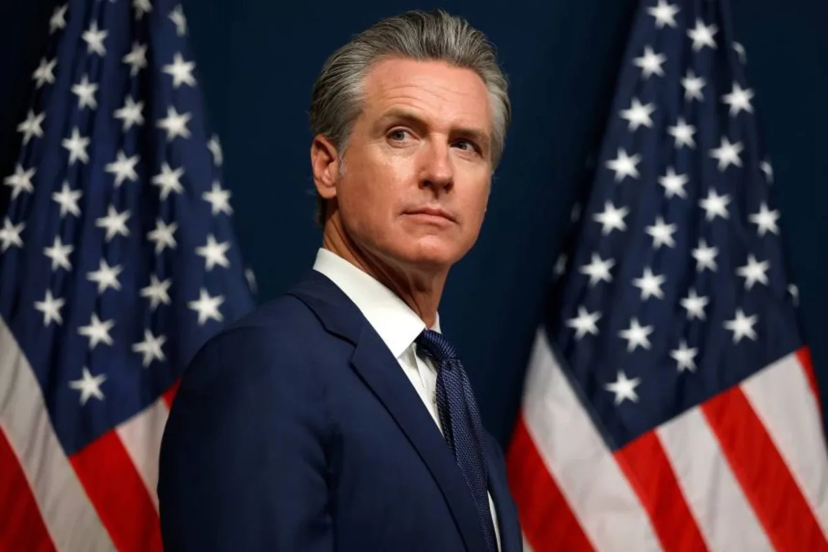 Gavin Newsom, gobernador de California, cruza a Trump por los aranceles a Canadá: “¿Qué demonios estamos haciendo?”