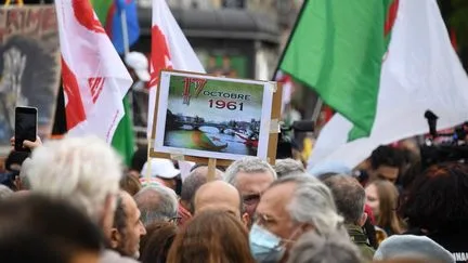 Une trentaine de maires de France appellent à "la reconnaissance du massacre du 17 octobre 1961" des manifestants algériens à Paris "comme un crime d'Etat"