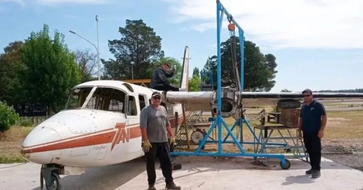 Ya tiene destino el histórico avión de TAN que fue rescatado de una chatarrería: cómo fue su reconstrucción en Neuquén