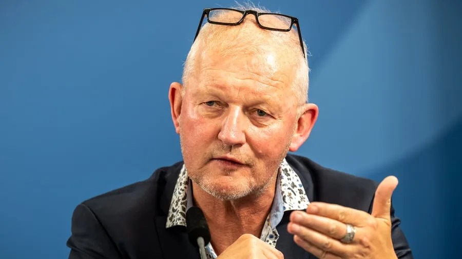 Interview: „Es kann nicht Ziel sein, dass sich alle Schüler nur wohlfühlen“ – Bildungsforscher appelliert an Lehrer