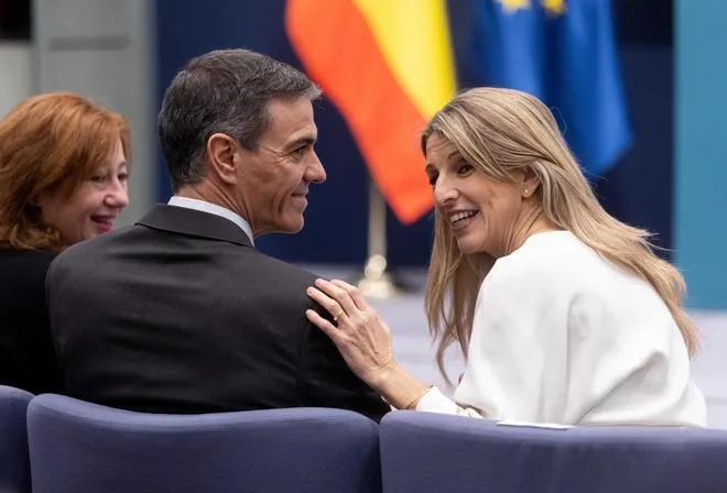 El PSOE y Sumar siguen sin cumplir parte de su pacto de Gobierno: de la reducción de jornada a las leyes mordaza o contra la trata