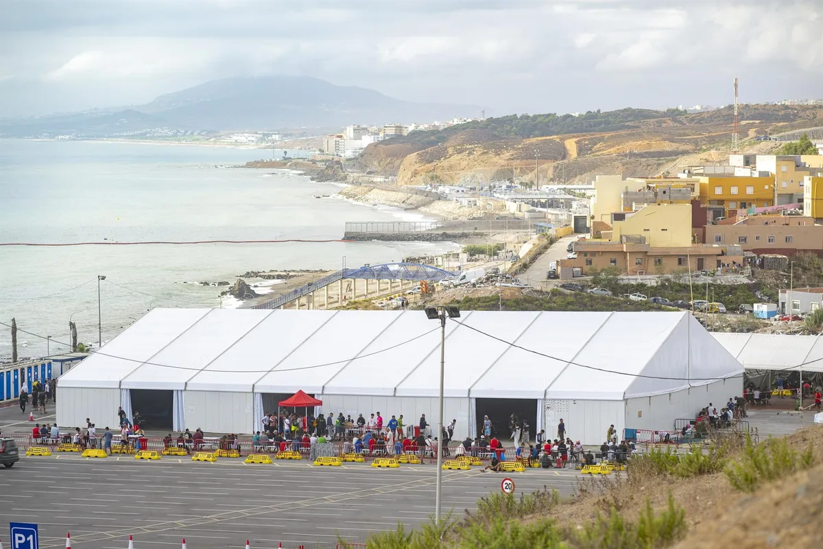 Una inmigrante detenida tras apuñalar a otra en un campamento de acogida en Ceuta durante la madrugada