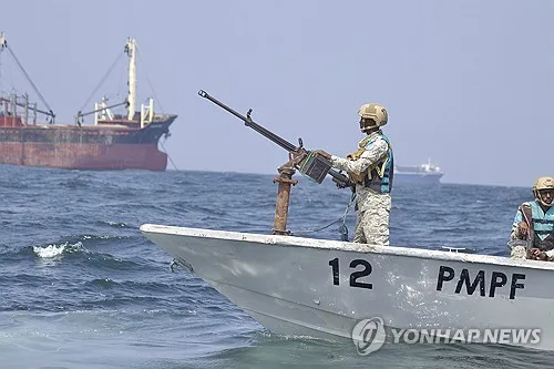 "소말리아 해적, 예멘 앞바다서 유조선 납치…4월 이후 6번째"