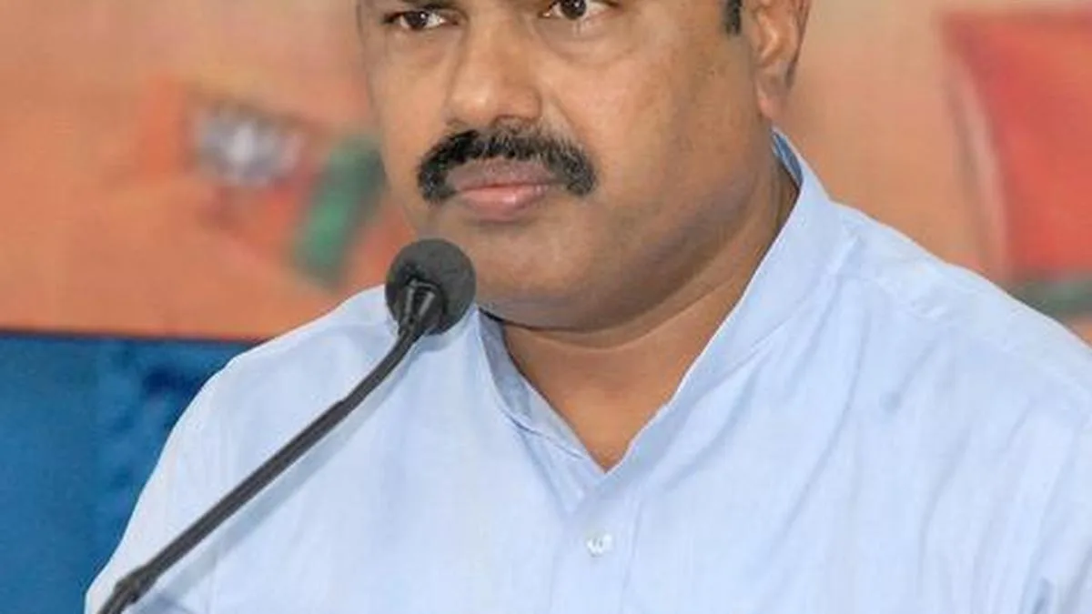 Shivamogga: Bajrang Dal calls for Shikaripur bandh, Shivamogga MP lends support