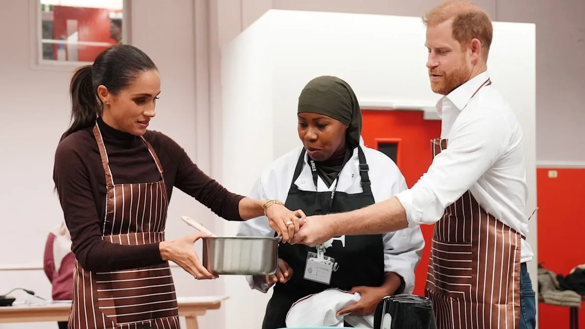 Das royale Comeback, das keins sein soll - Meghan kocht mit Dianas Uhr
