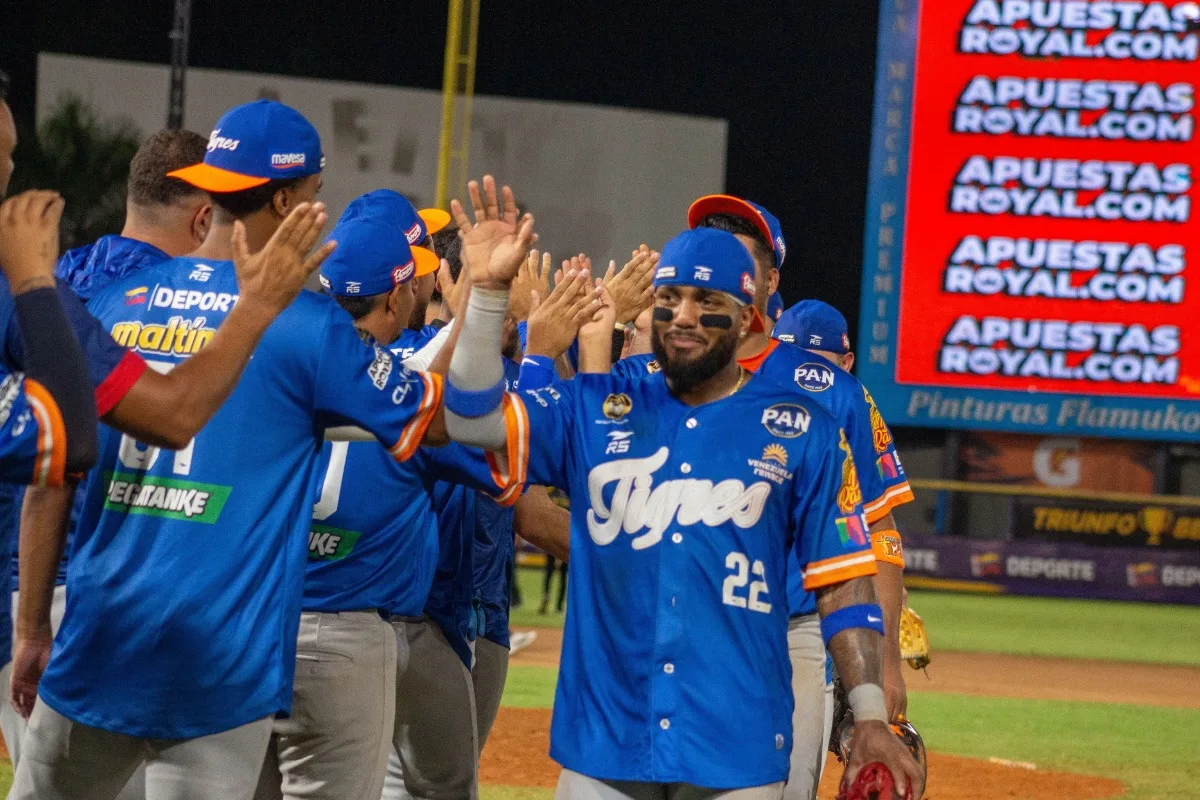Tigres aprovechó la pifia de Magallanes en el décimo y se llevó un juegazo en Valencia
