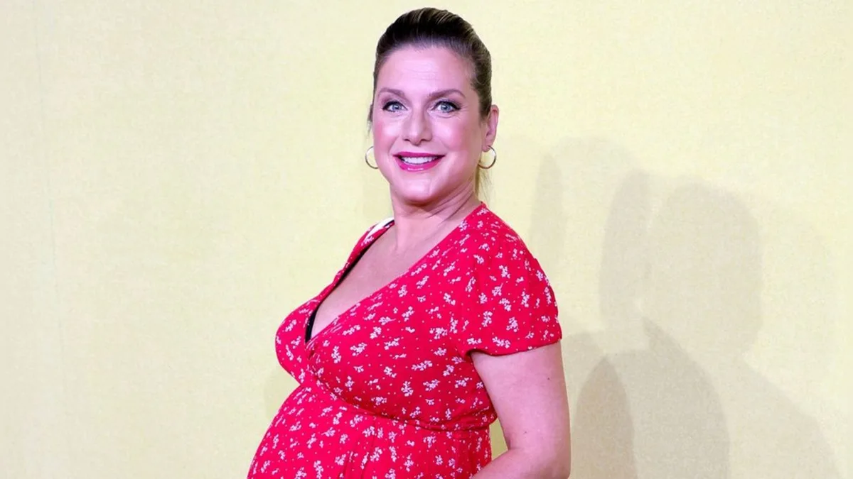 Jeanette Biedermann kurz vor der Geburt: Promi-Kolleginnen fiebern mit ihr mit