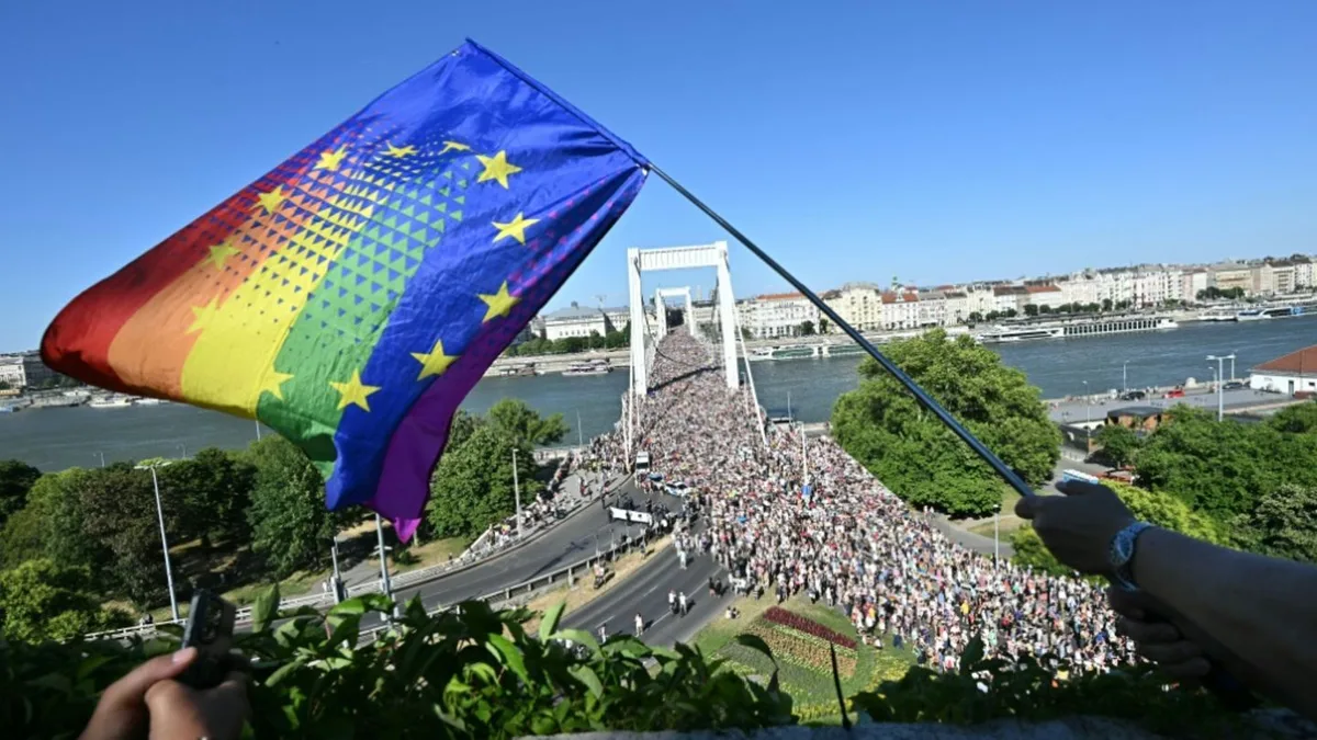 Budapest: Ungarisches Parlament beschließt Änderung von umstrittenem LGBTQ-Gesetz