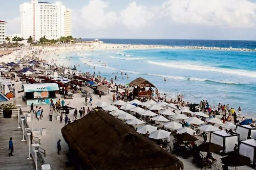 PAN rechaza aumento al DNR y advierte crisis turística en Quintana Roo; propone destinar recursos a promoción y combate al sargazo
