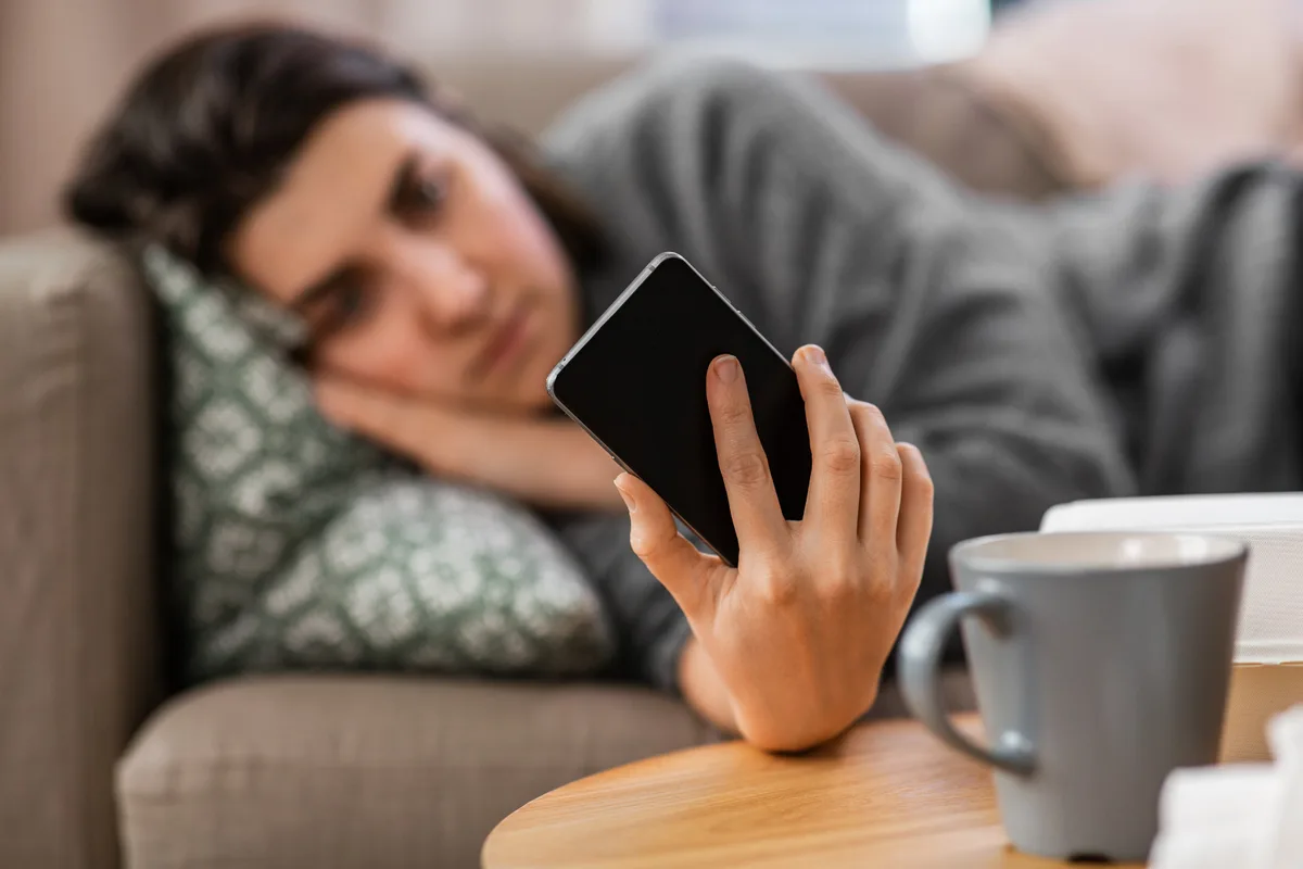 Qué dice la ciencia sobre la utilidad de desconectarse de las redes sociales