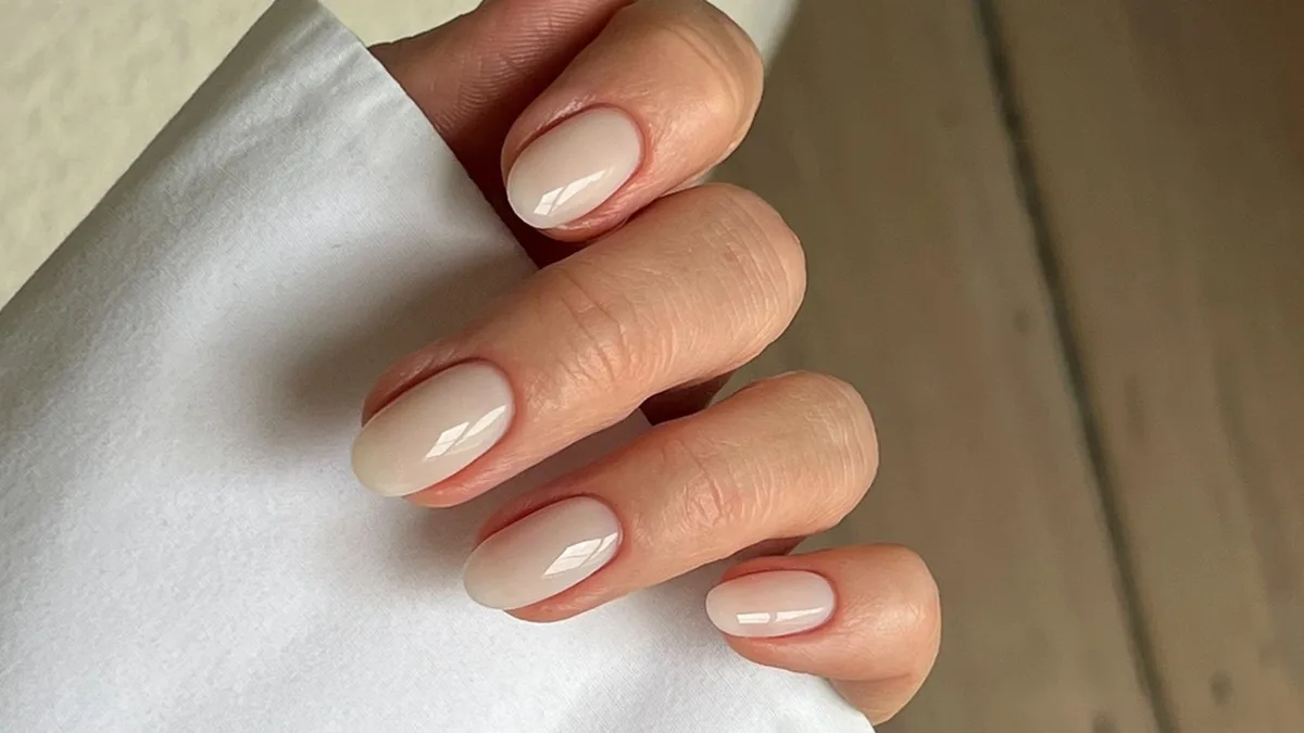 12 colores neutros para unas uñas versátiles y atemporales este otoño
