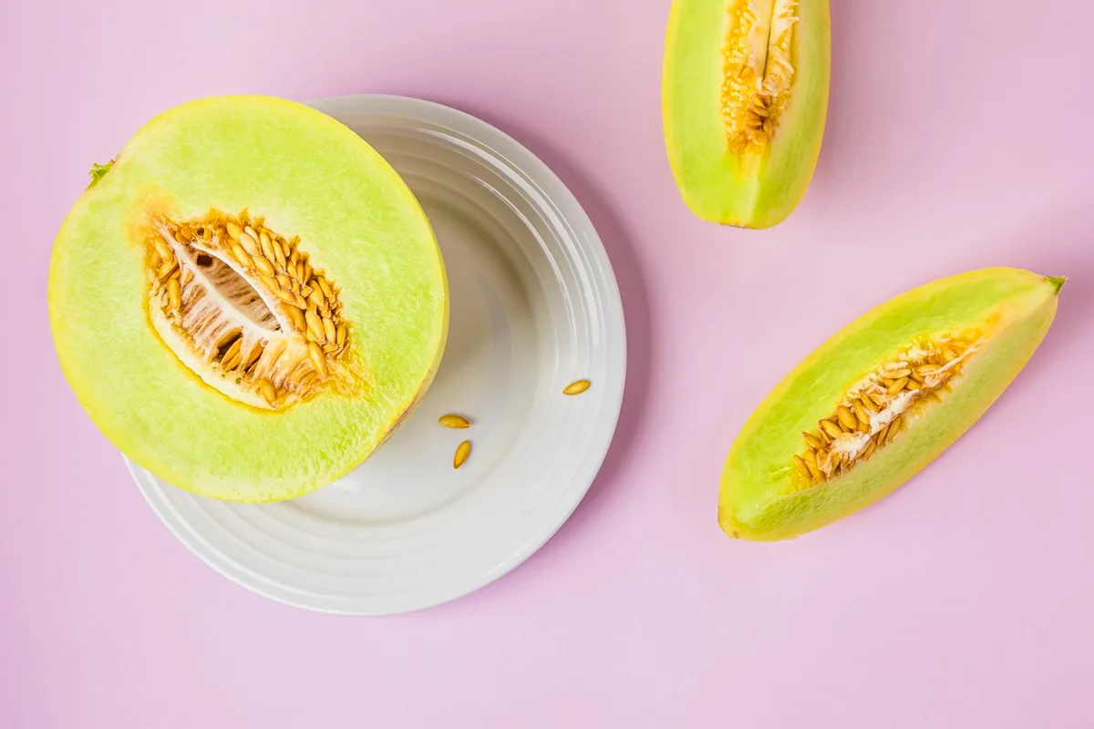 Os melhores alimentos para a dieta em dias quentes e secos, segundo nutri