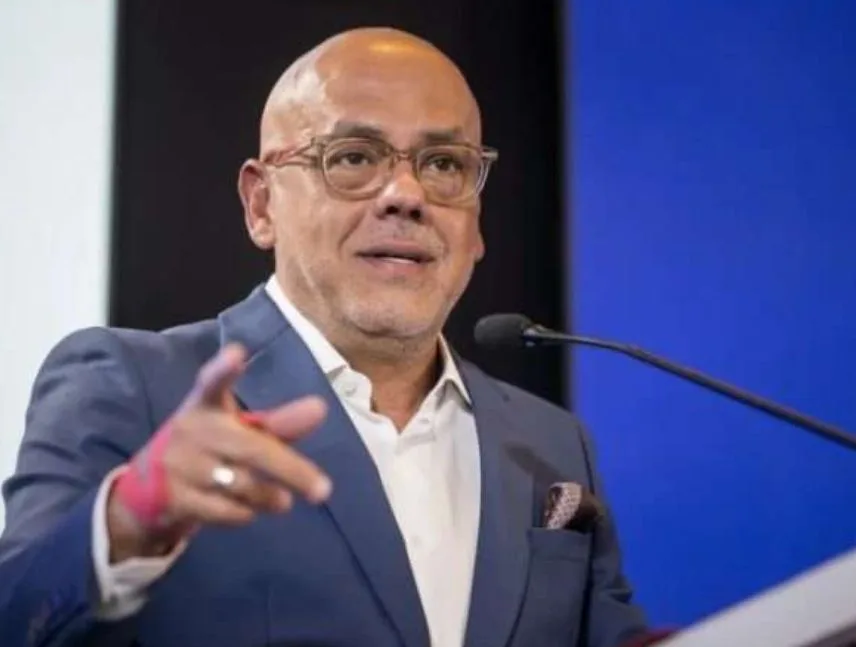 Venezuela revela qué hará con el oro retenido en el Reino Unido