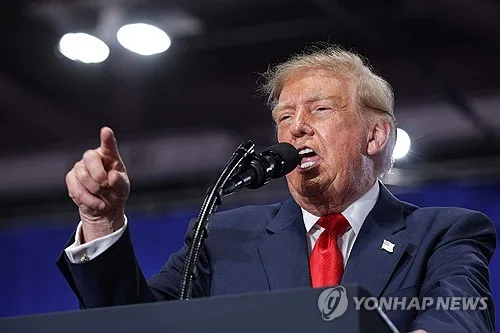 트럼프, 노벨상 불발 비판하며 "내가 남북한 전쟁도 막고있어"