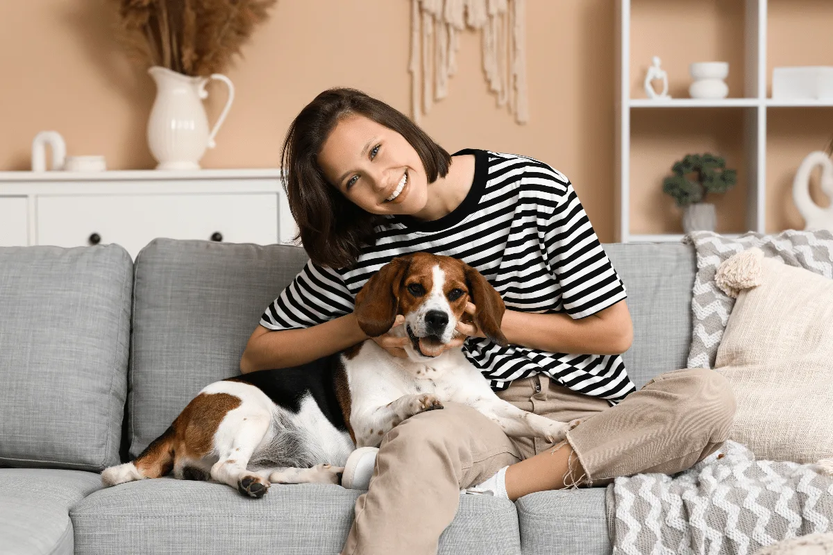 Seu cachorro realmente gosta de ser tratado como filho? 5 sinais de quando o vínculo pode ir longe demais