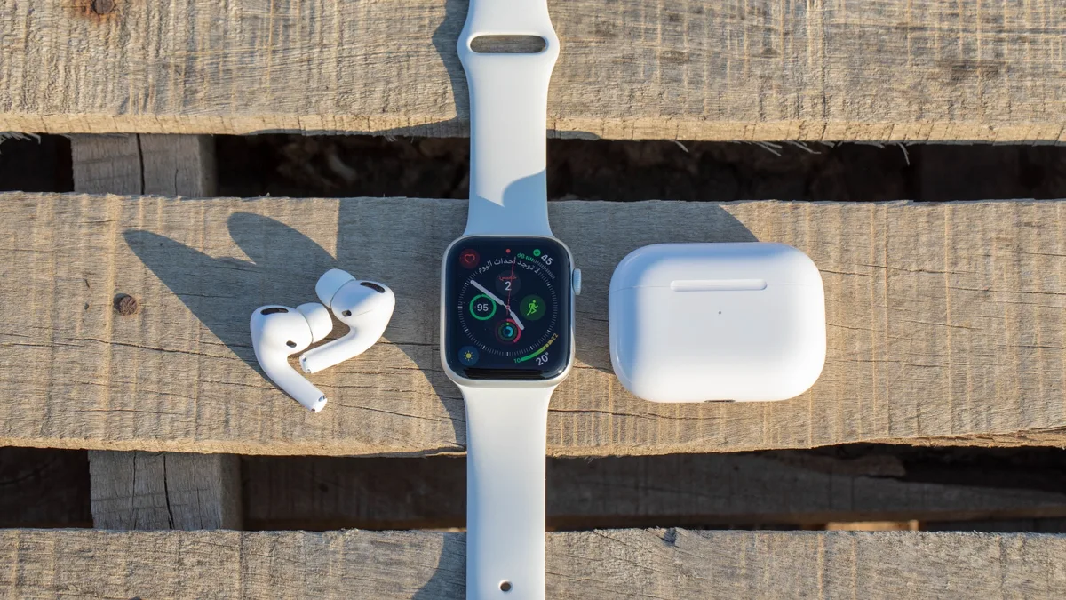 Montres, écouteurs, bagues, lunettes..., le marché à des wearables atteindrait 1000 milliards de dollars d'ici 6 ans