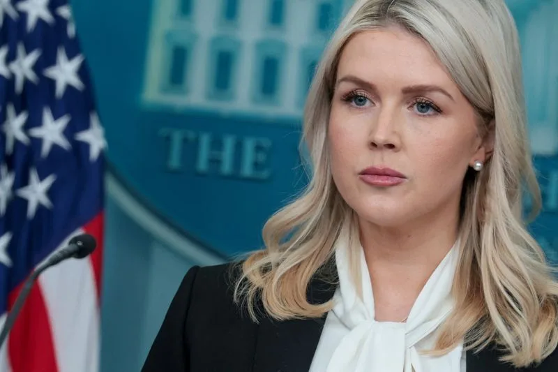Trump anuncia que secretária da Casa Branca deixará o cargo no fim do mês