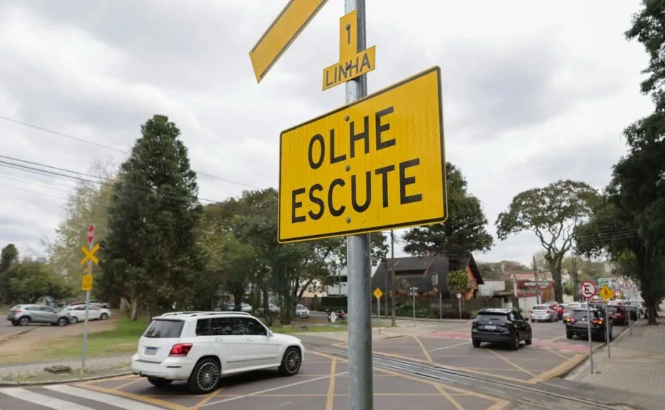 Justiça dá passo para tirar trens de carga de Curitiba e cidades da Região Metropolitana