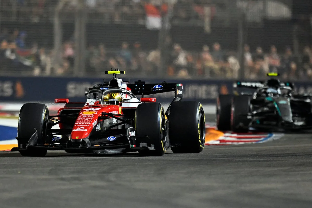 Hamilton apologises as pit-lane miss costs Ferrari double podium in Singapore