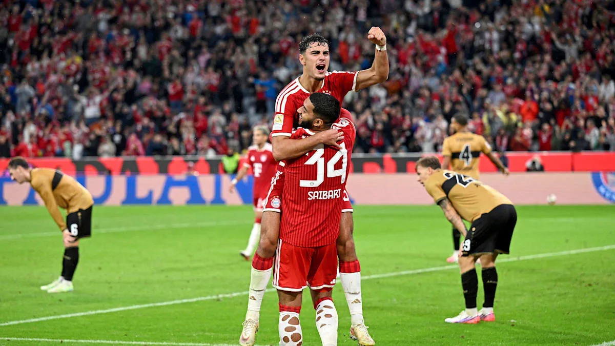 Bayern überrollen Stuttgart zum Bundesligaauftakt