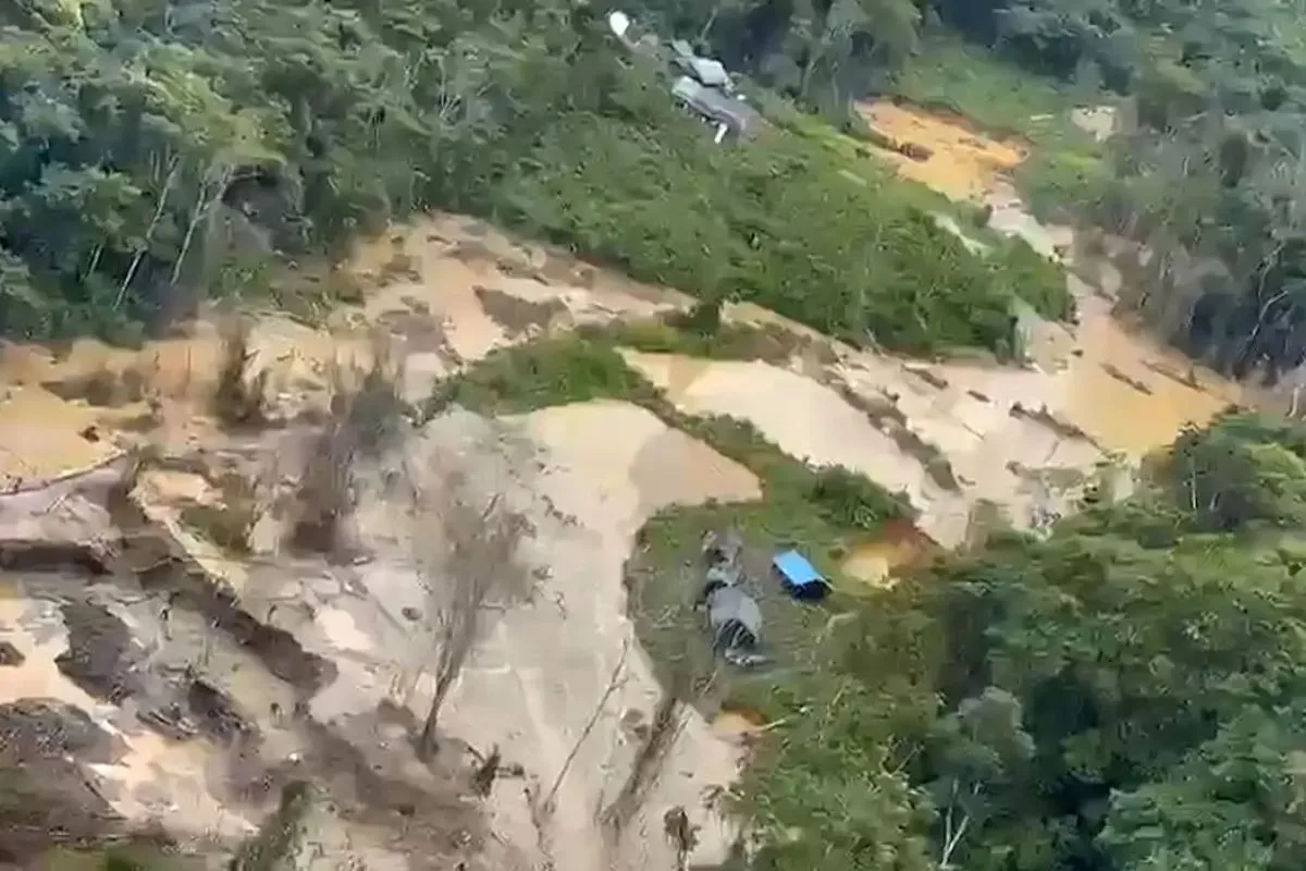 MPF aponta cobrança de 1 kg de ouro por mês para liberar balsas de garimpo em terra Yanomami
