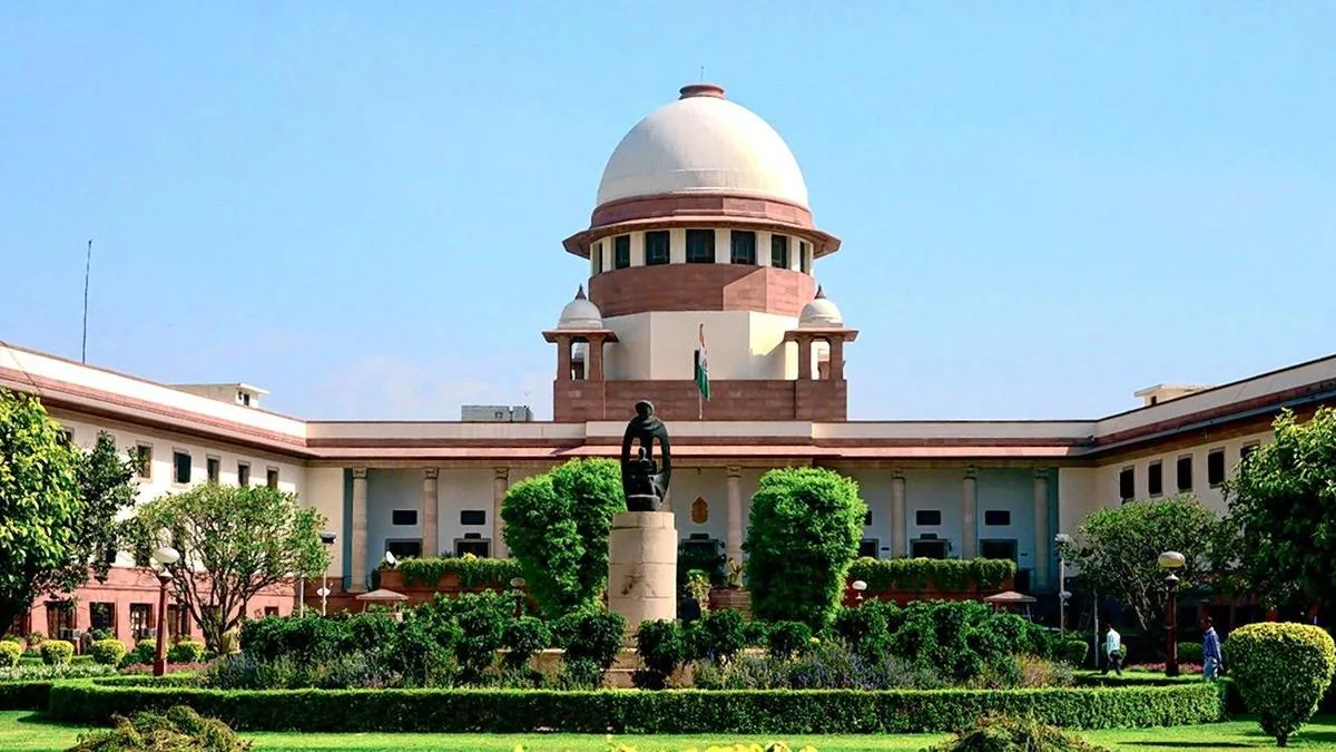 Advocate seeks to file contempt plea in Supreme Court against CEC