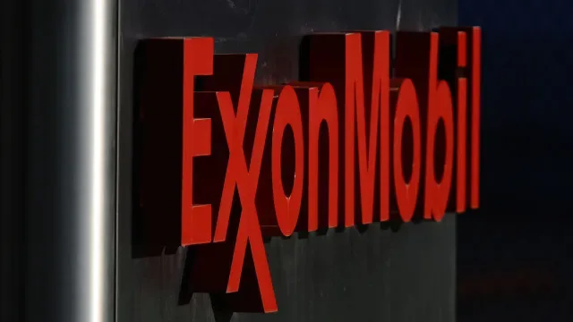 ExxonMobil fecha contratos para megaprojeto de gás em Moçambique