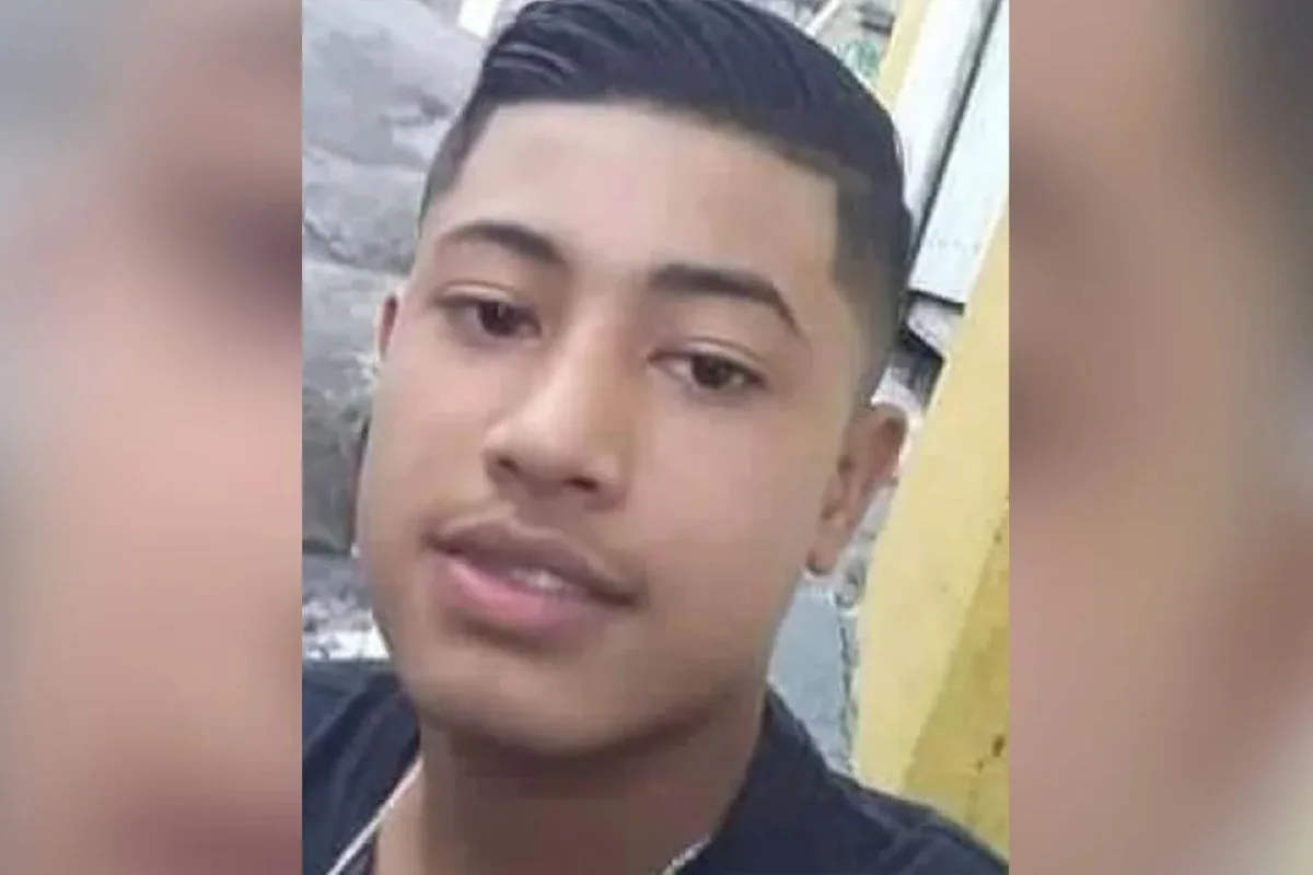 Ex-PMs acusados de executar adolescente na zona sul são absolvidos