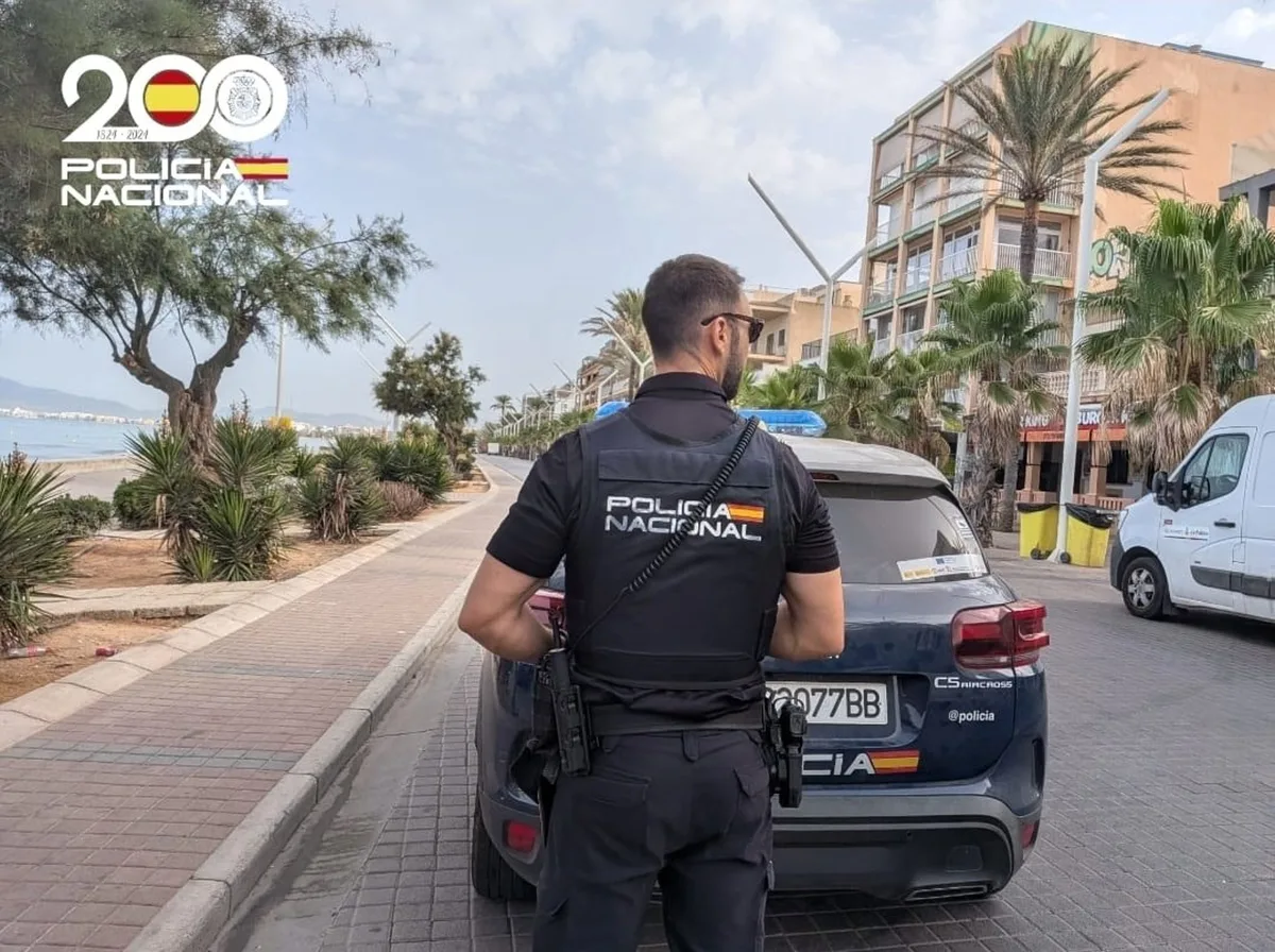 Detenido un hombre en Palma por violar y grabar a una mujer en los baños de un local de ocio de Palma