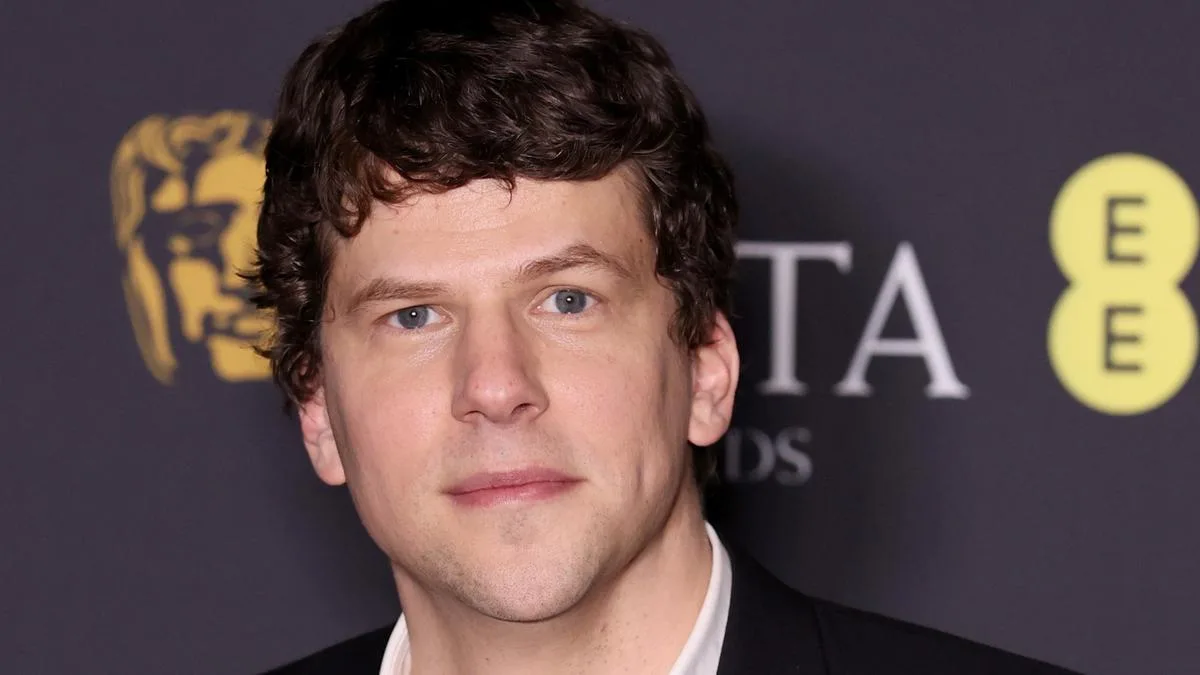 Jesse Eisenberg used to have a 'negative opinion about acting'