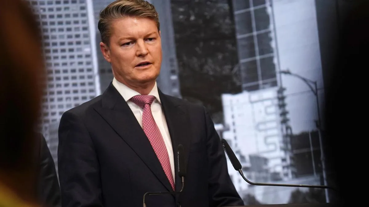 Victorian Premier Ben Carroll calls royal commission on construction sector 100 days out from election