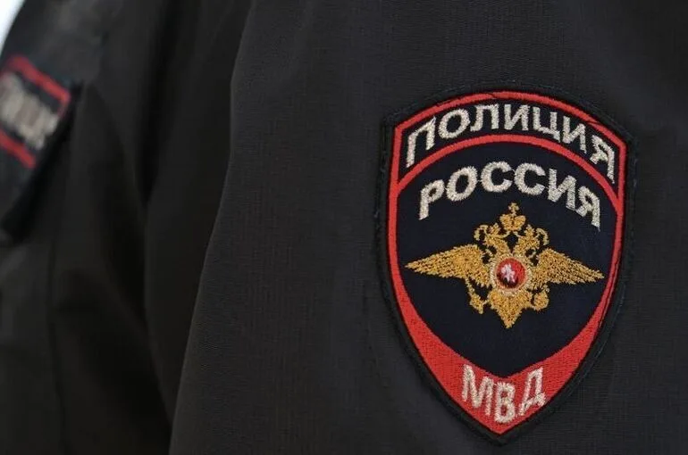 Разыскать дальних родственников и старых друзей поможет полицейский