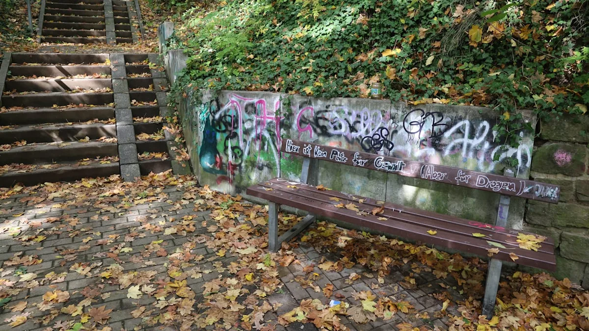 Er lag tot im „Dealer-Wald“ - Vater in Park erschossen! Mann (29) festgenommen
