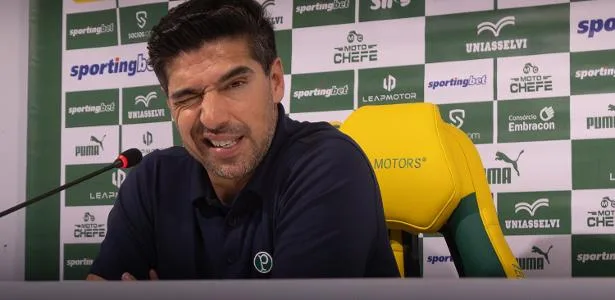 Palmeiras vê nova interferência do STJD em possível punição a Abel Ferreira