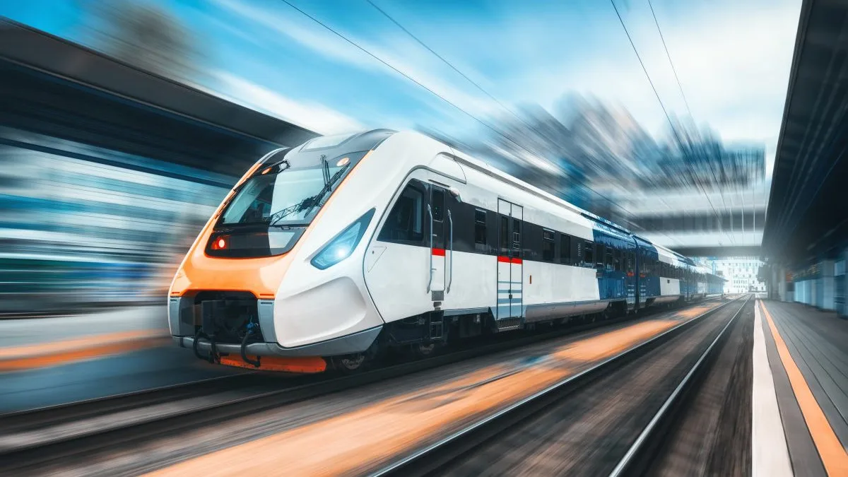 「高速鉄道網の発達」が中国におけるEV普及の後押しになった可能性