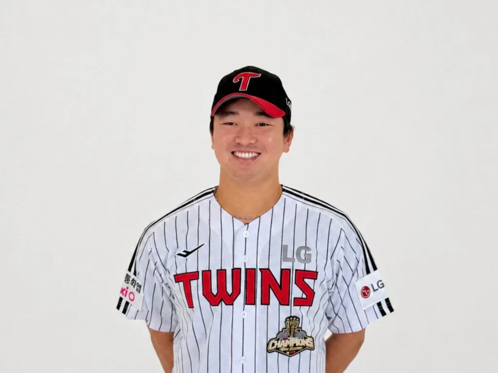 美 도전 마친 고우석, LG와 연봉 5억원에 계약