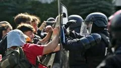 France's school protests: What lies behind the anger